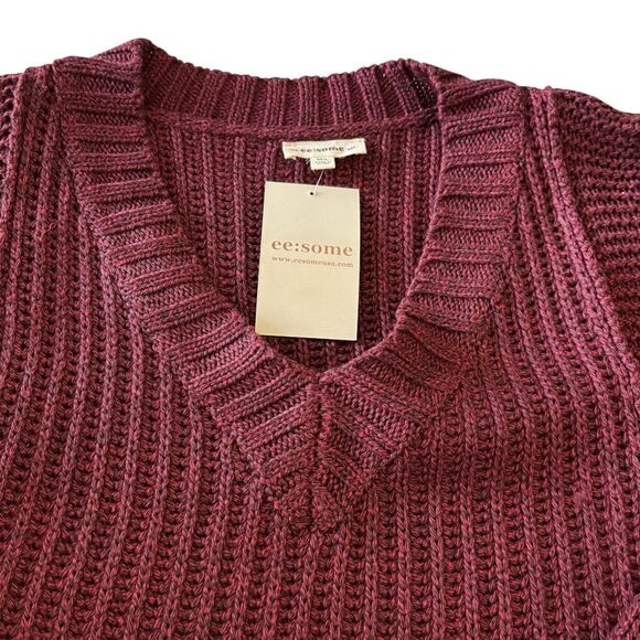 ee some Chunky Cropped Sweater Burgundy V Neck Boxy Fit Cable Knit - Picture 2 of 8